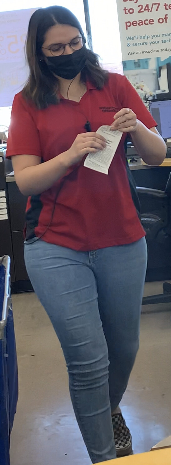 Yesterday’s Pics (Huge Tits) - Forum