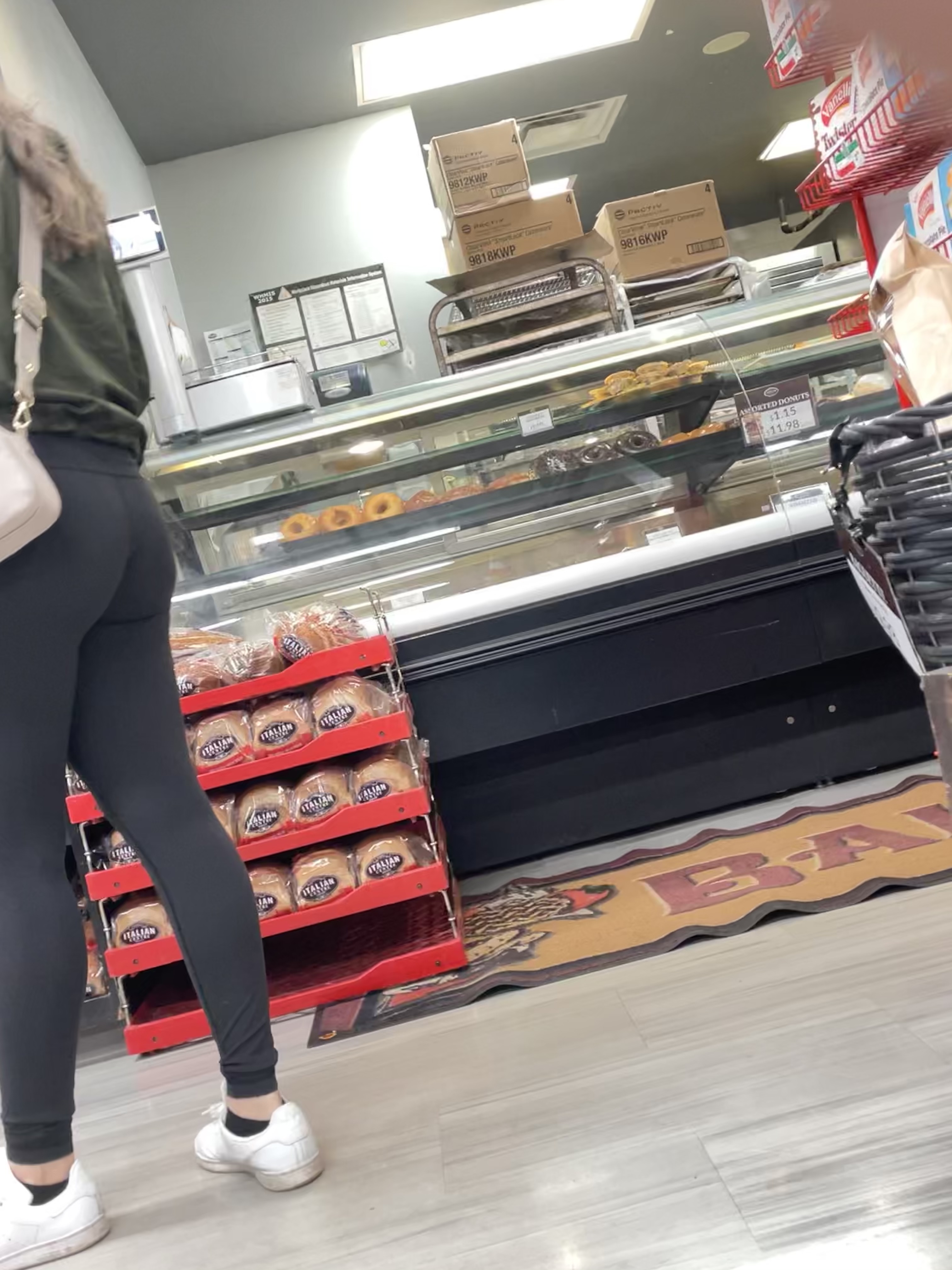 Juicy tight ass boner crushing teen - Spandex, Leggings & Yoga Pants ...