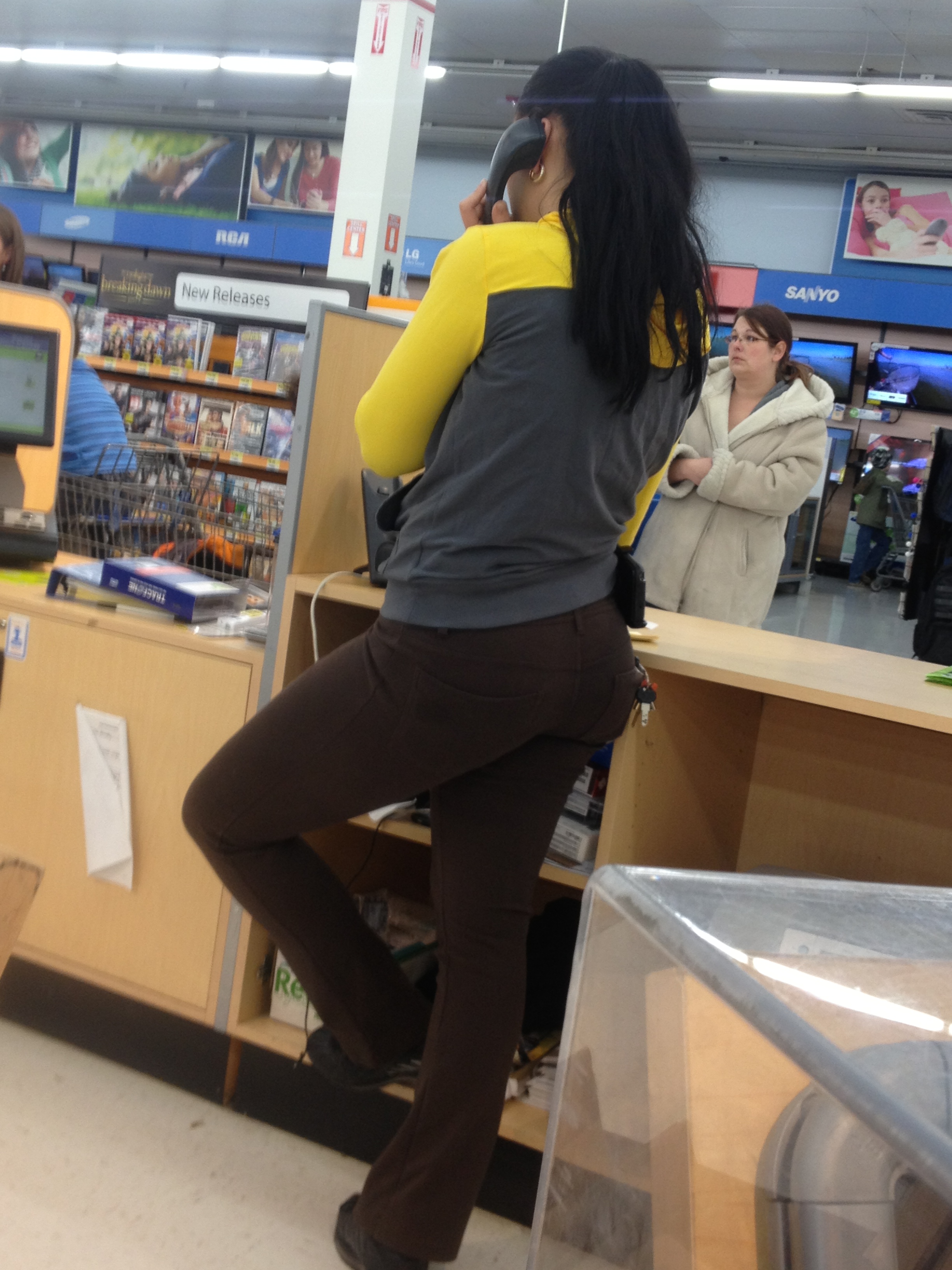 Teen worker at Walmart - Spandex, Leggings & Yoga Pants - Forum
