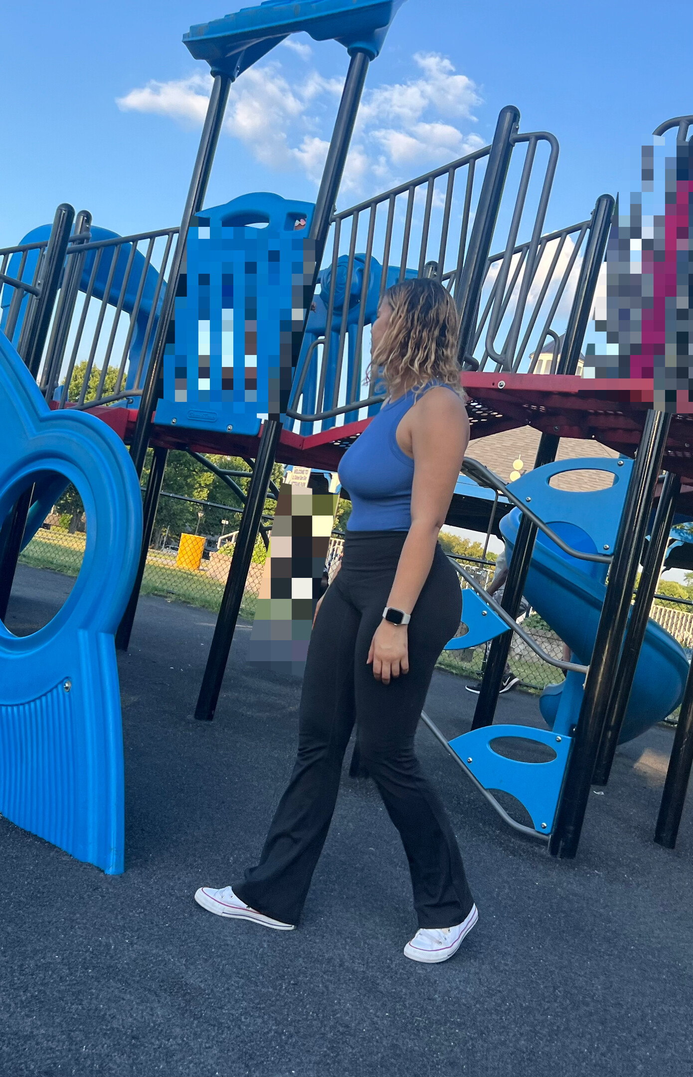 Fat ass latina milf at park (oc) - Spandex, Leggings & Yoga Pants - Forum
