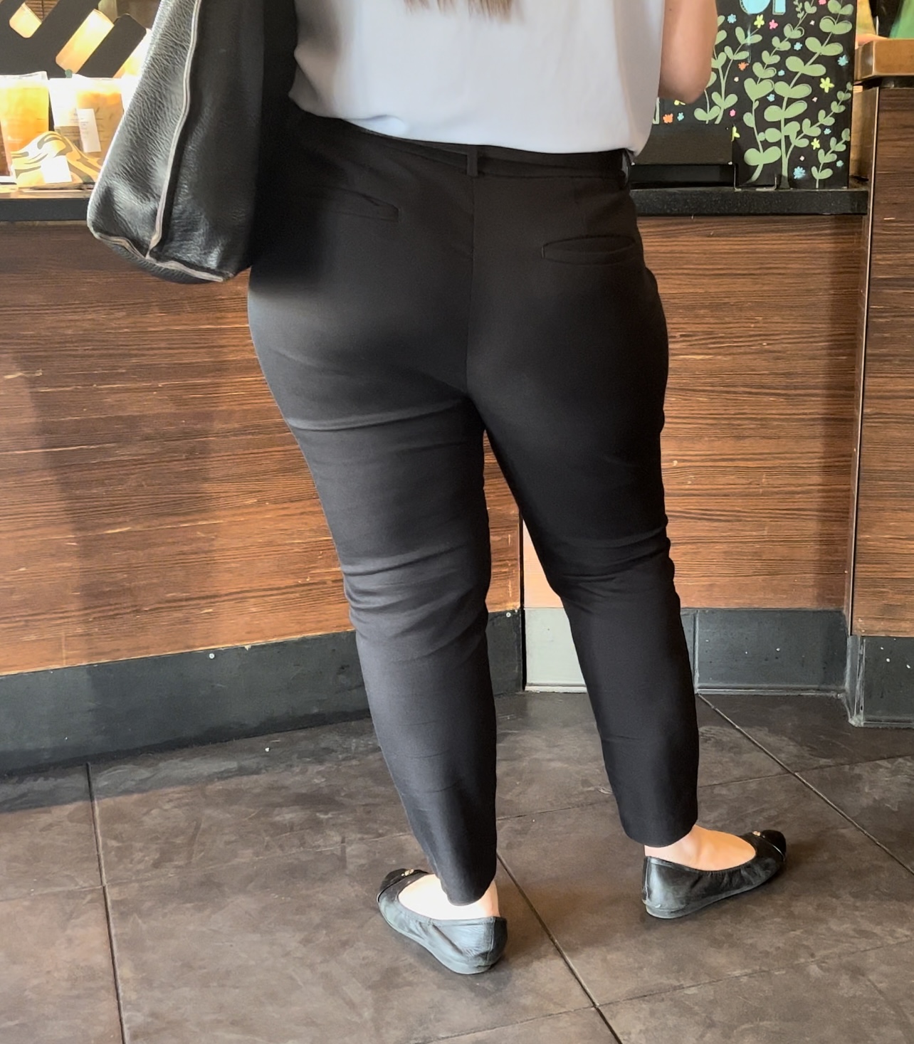 Thick pawg at starbucks in tight dress pants Tight Jeans Forum