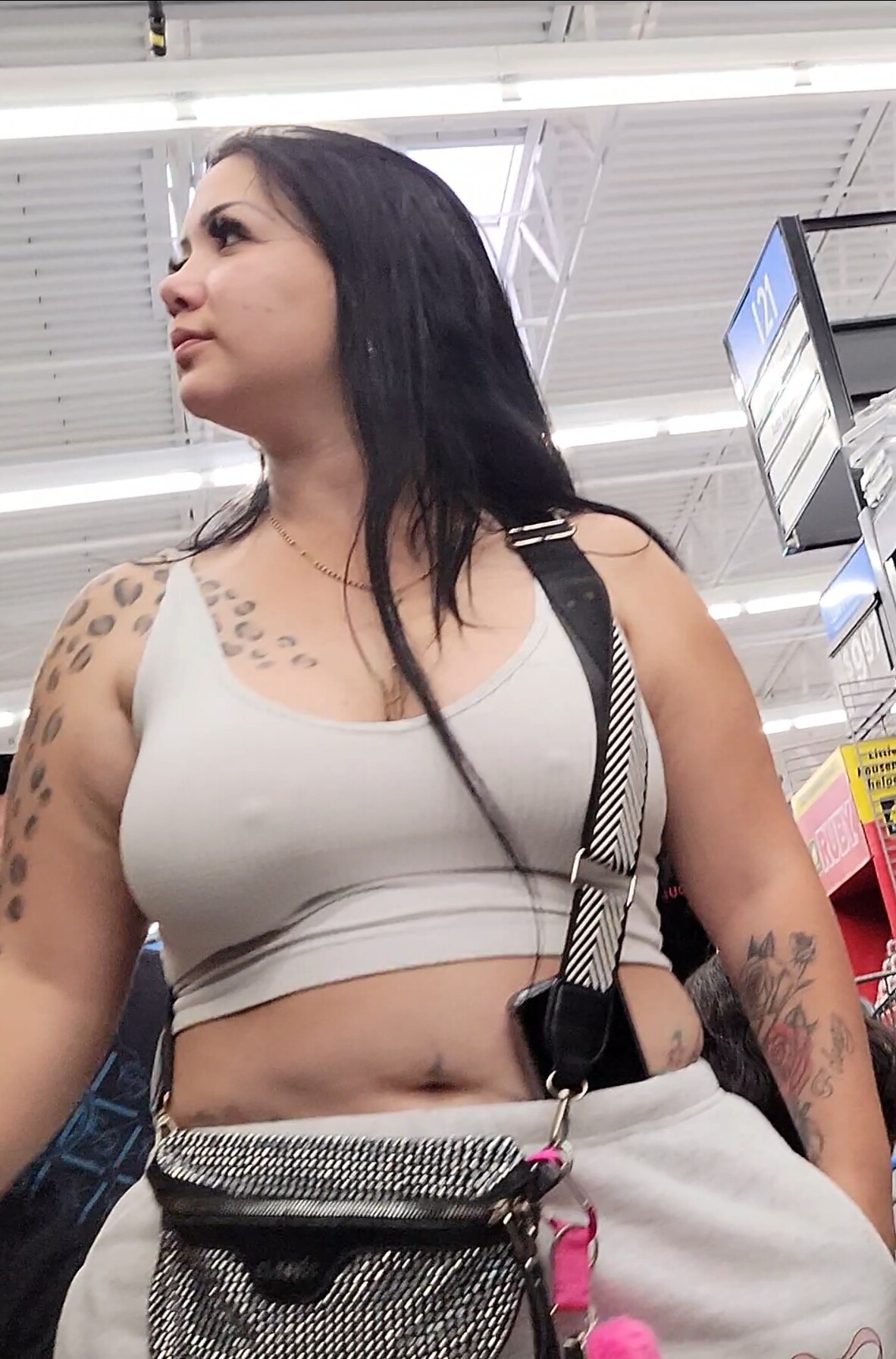 Thicc pretty faced latina with big tits and nice pokies!! - boobs - Forum