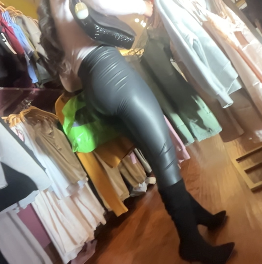 Slut wearing super tight leather leggings to show off her perfect ass  shopping - Spandex, Leggings & Yoga Pants - Forum