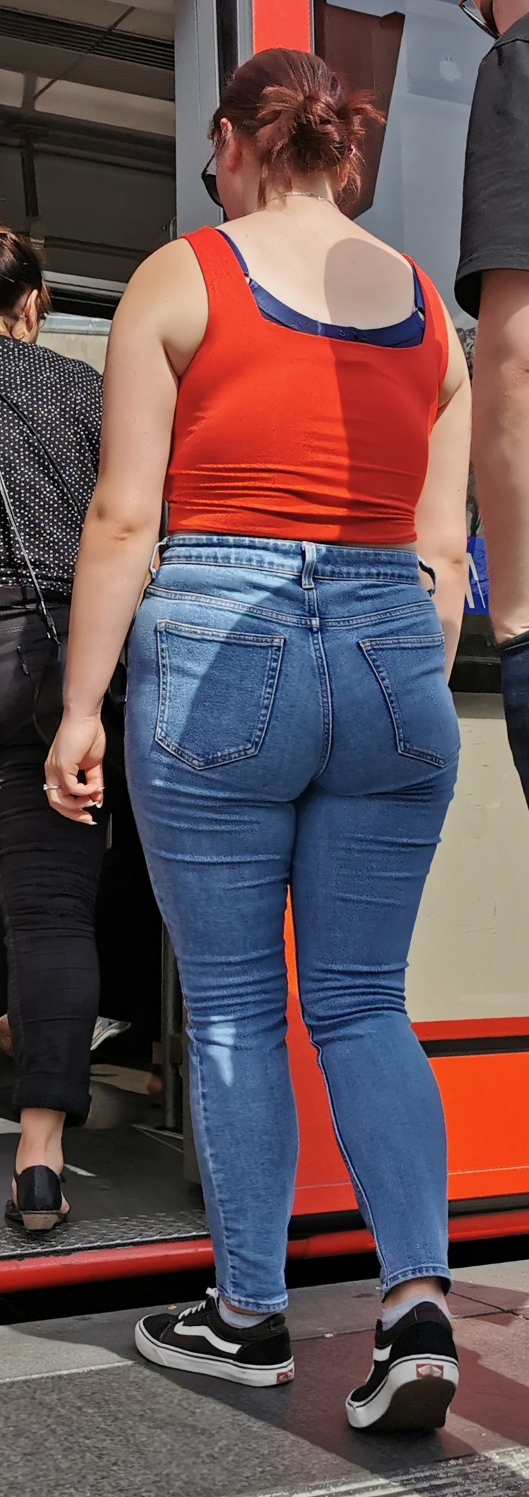 Stunning tits from another planet! - boobs - Forum