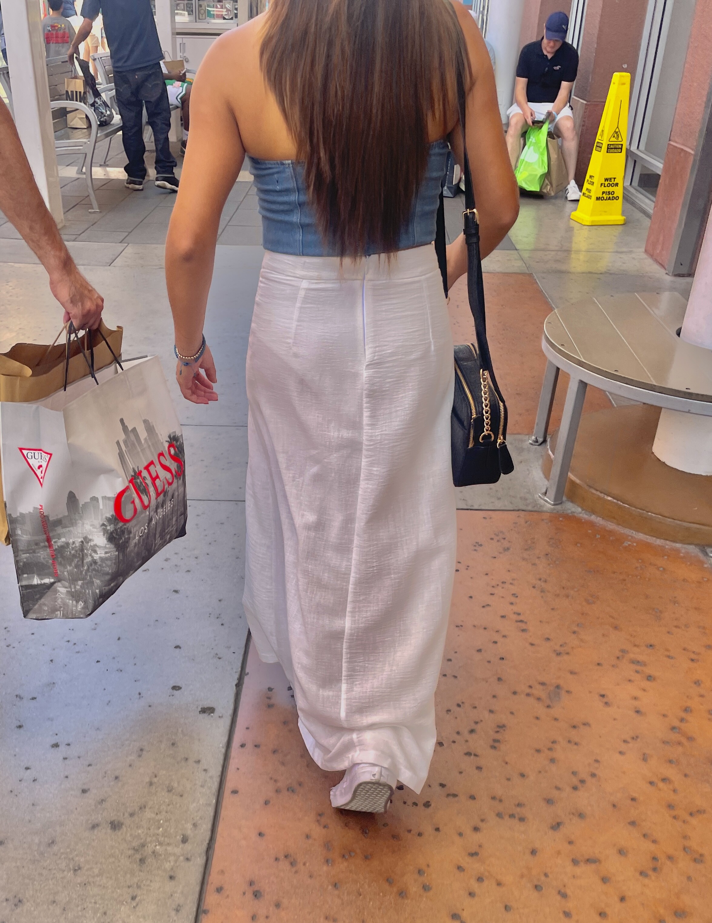 See-thru dress + cameltoe - Spandex, Leggings & Yoga Pants - Forum
