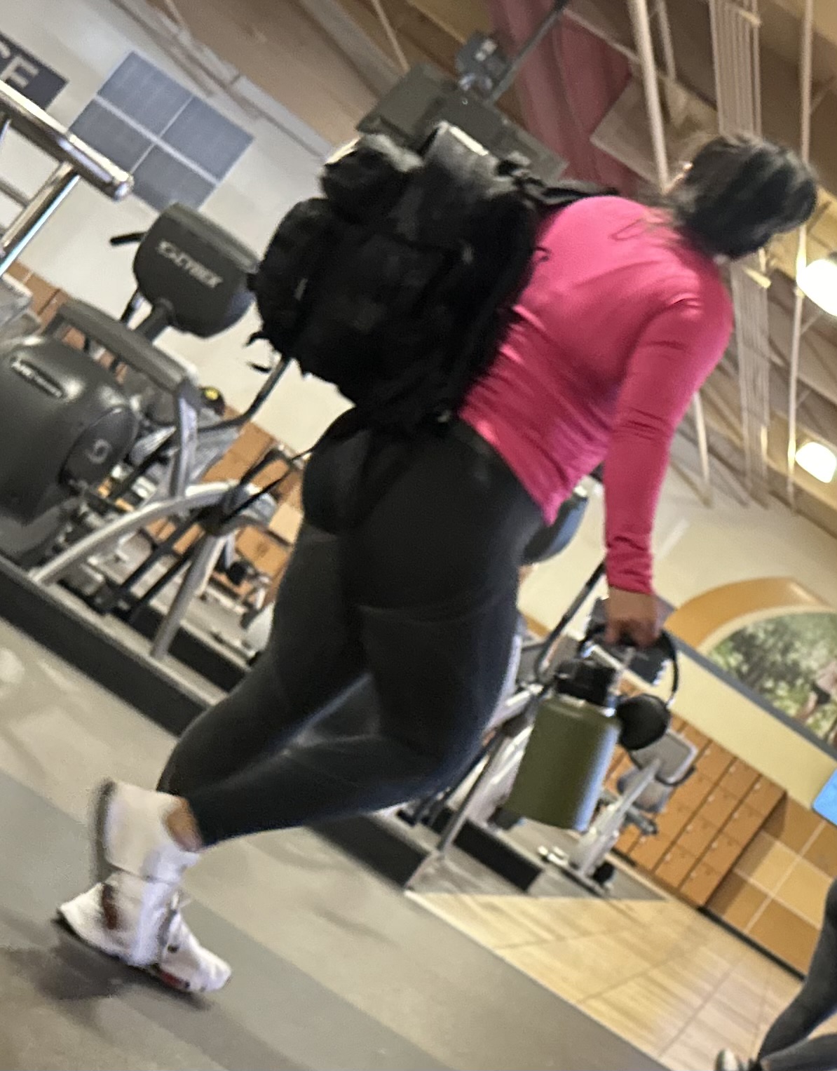 Gym Milf With Big Ass Spandex Leggings And Yoga Pants Forum