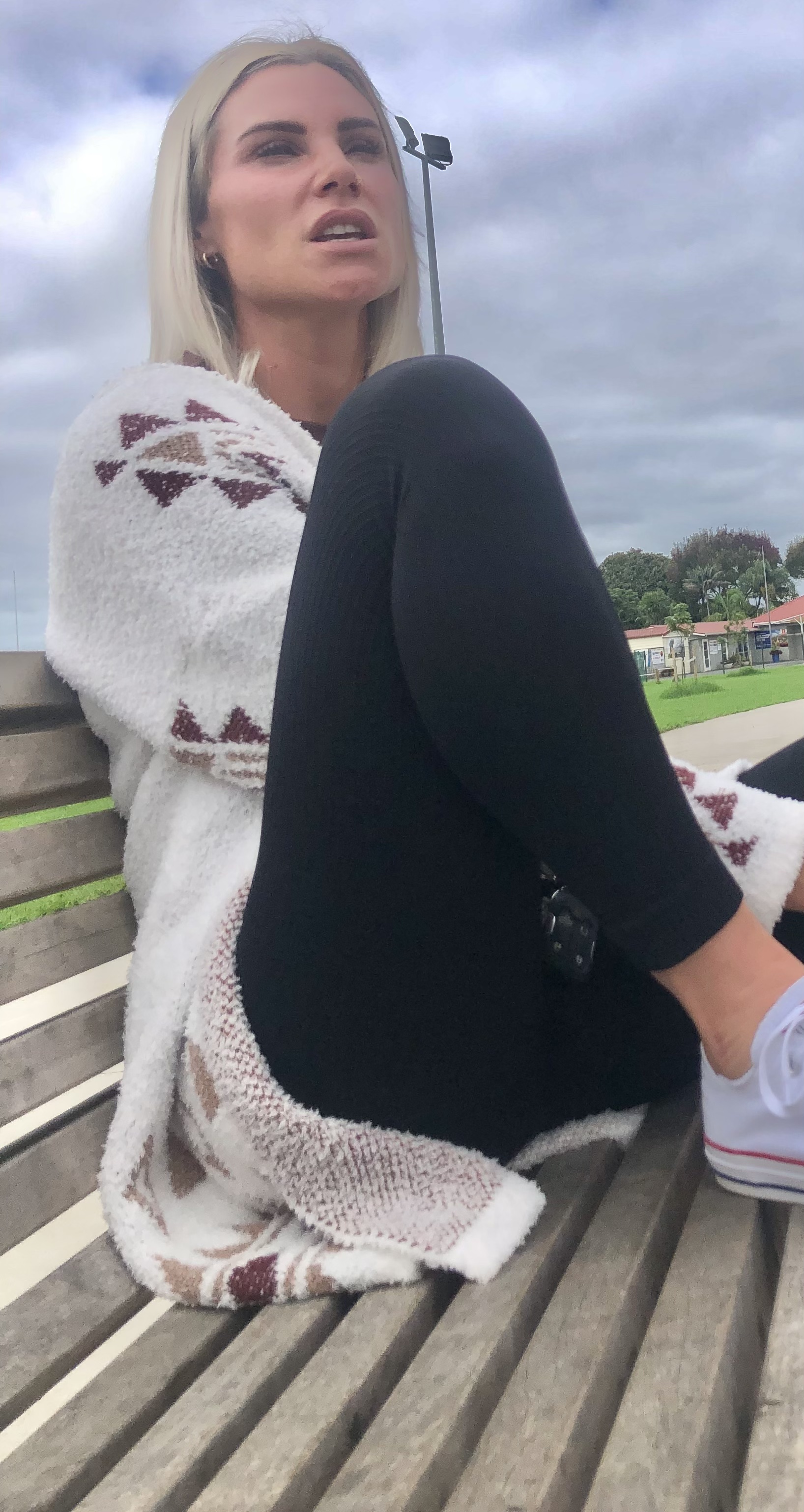 Legs up with a view - Spandex, Leggings & Yoga Pants - Forum