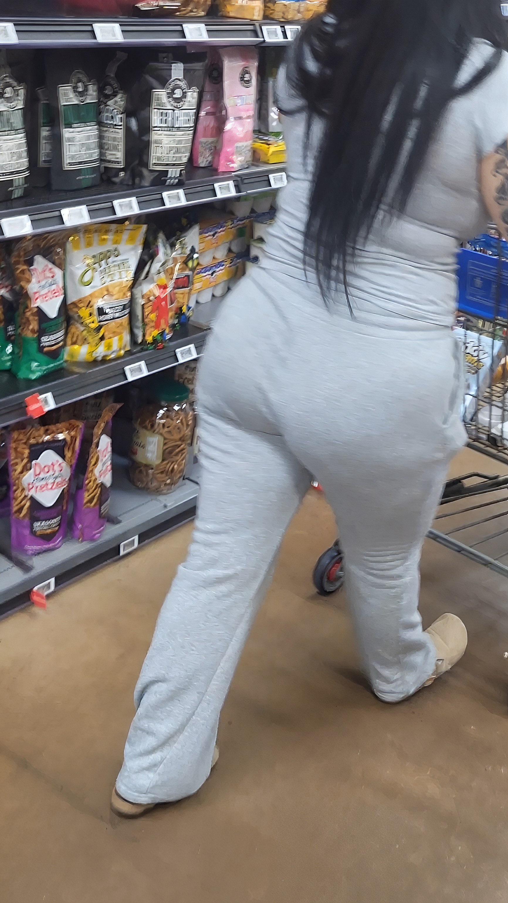 Thicc Latina MILF in Grey Sweats (OC!) - ass - Forum