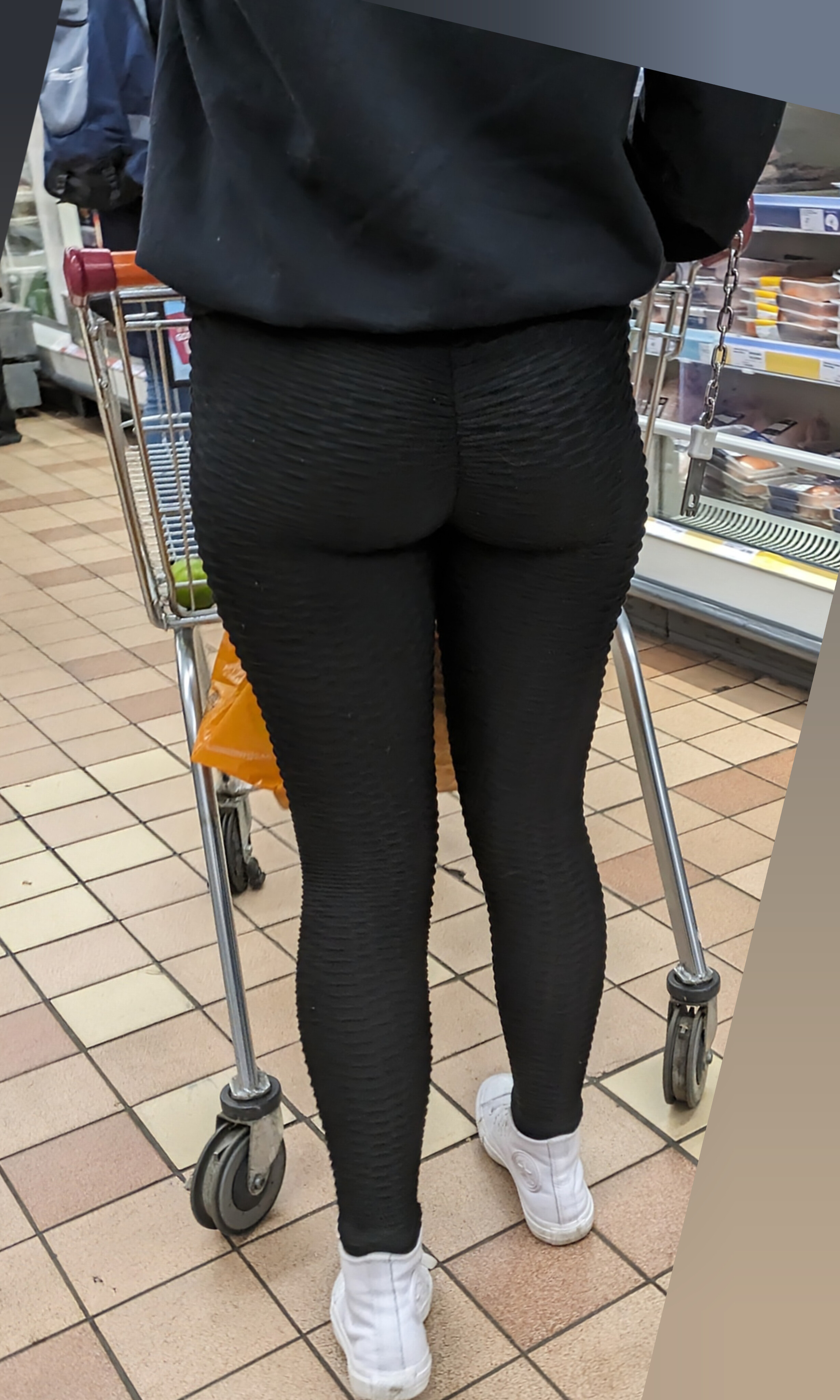 Sporty ass grocery shopping - Spandex, Leggings & Yoga Pants - Forum