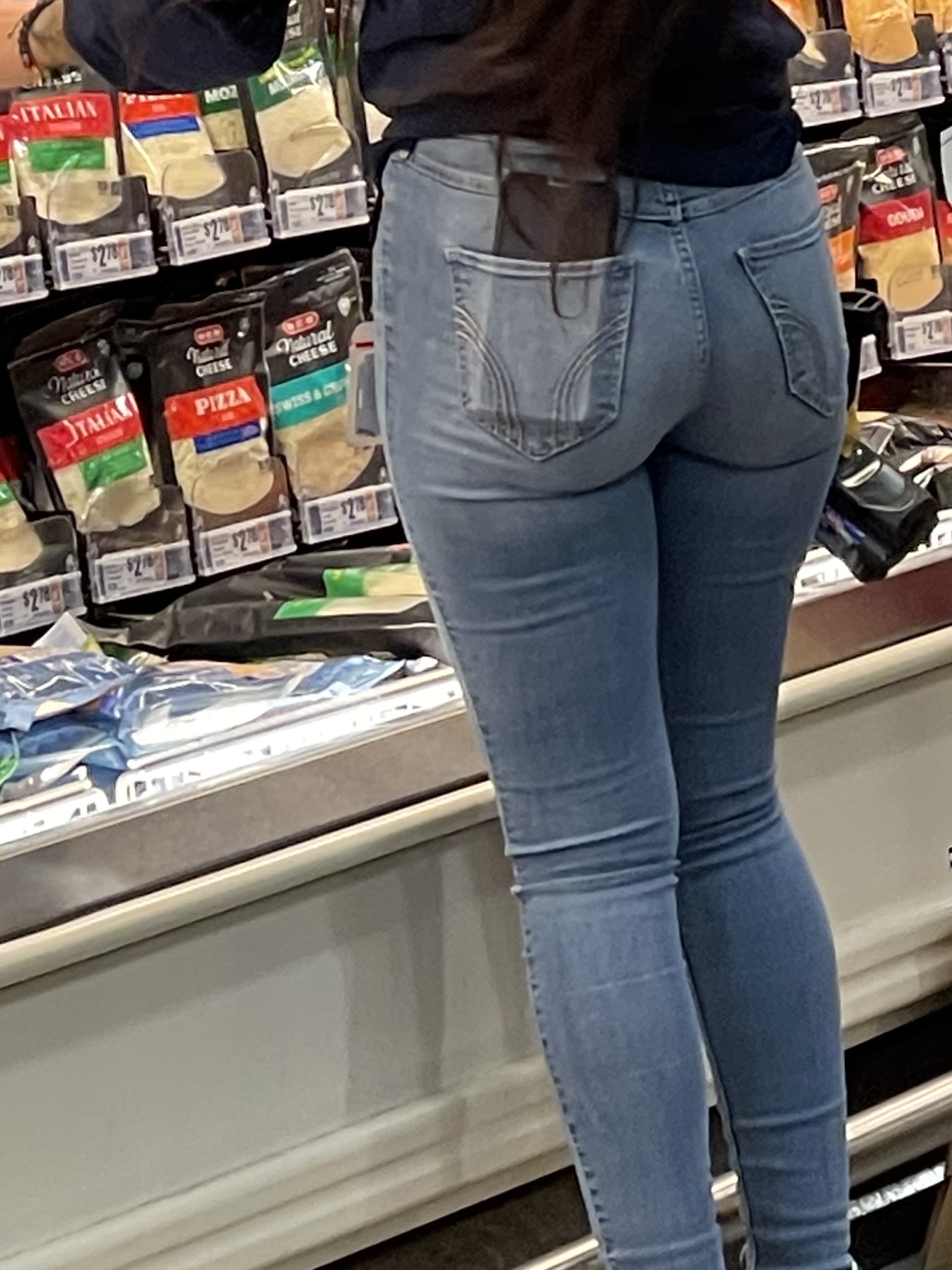 New haul of perfect ass coworker! (CLOSE UP) - Tight Jeans - Forum