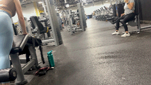Lightskin Latina in Blue Leggings - Spandex, Leggings & Yoga Pants - Forum