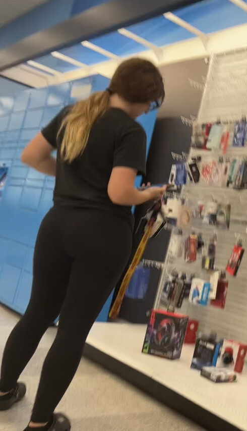 Caught Her Nice Ass Lackin Spandex Leggings And Yoga Pants Forum