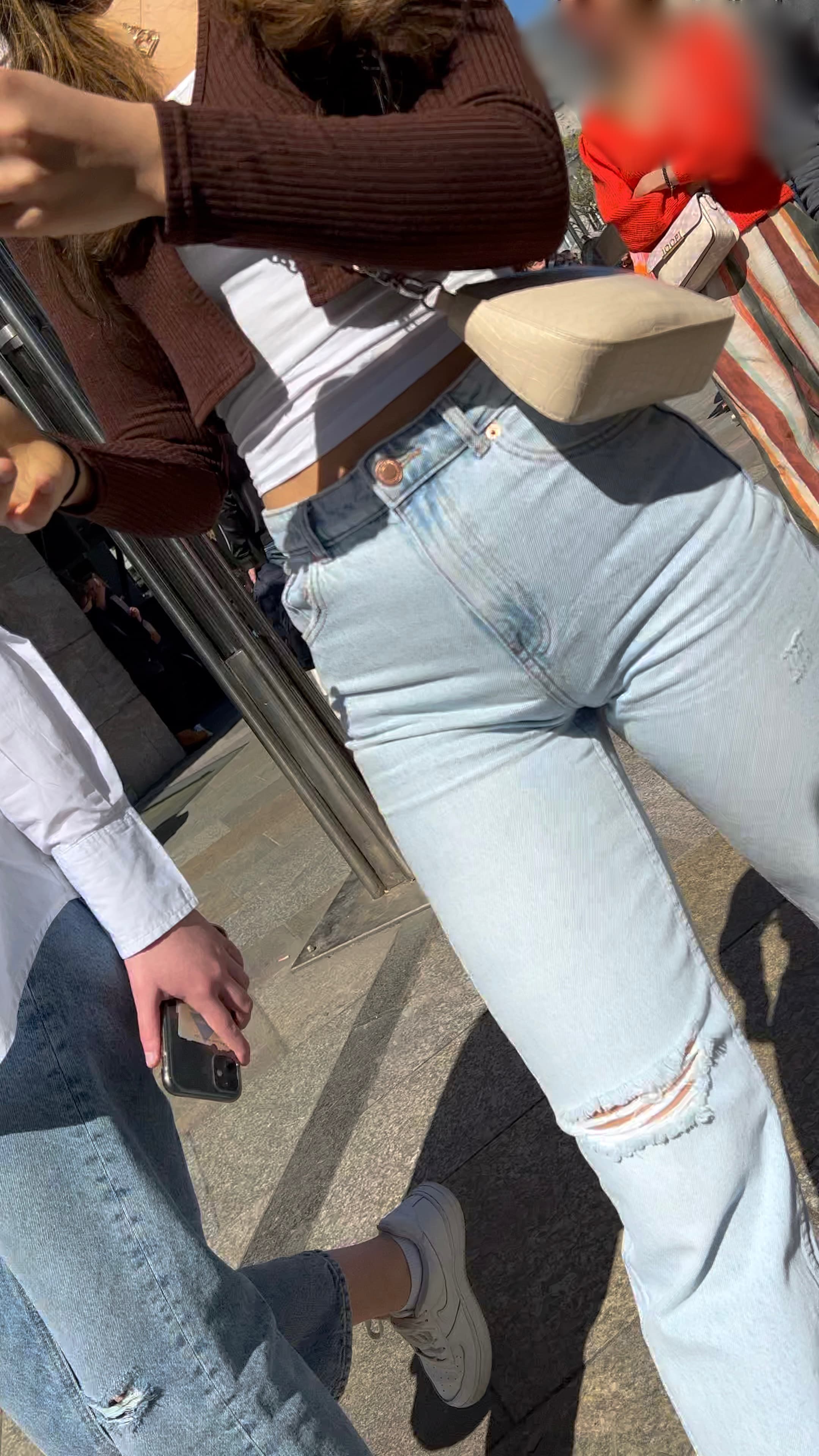 Tight Jeans Cameltoe