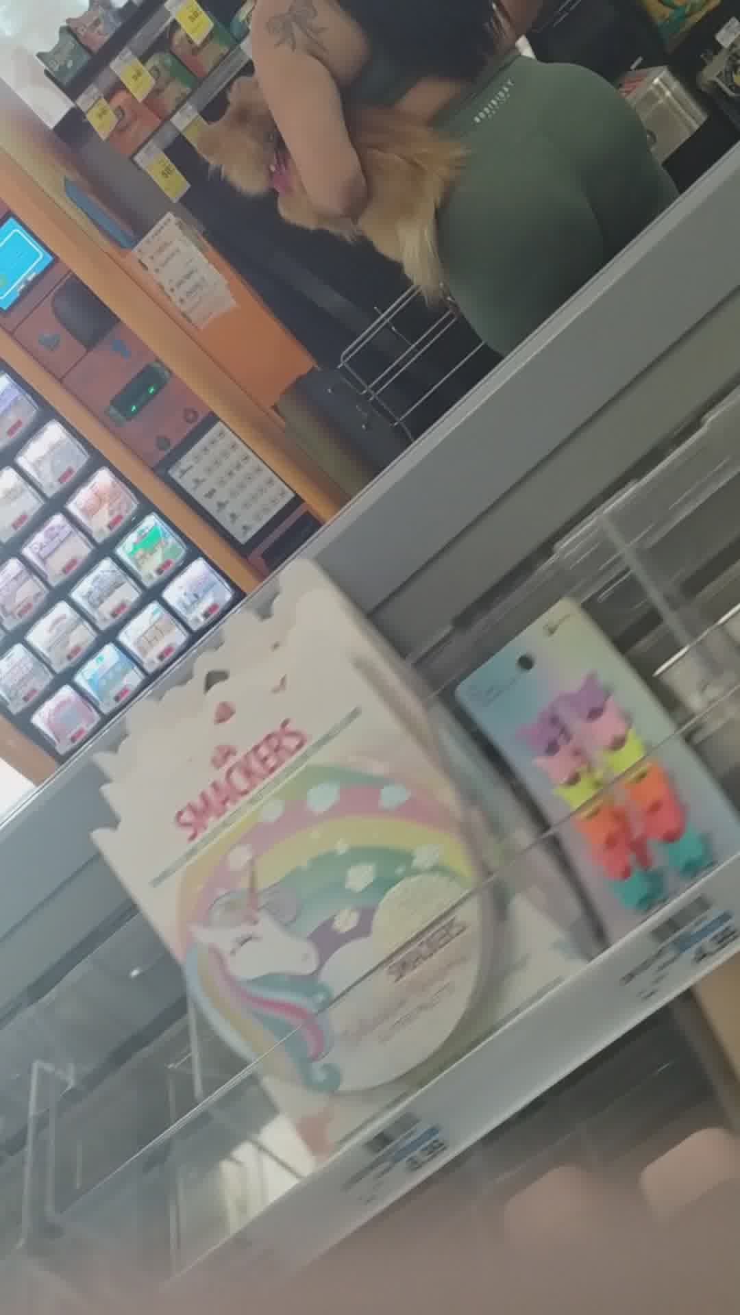 CVS Self Checkout Latina 🍑 Spandex, Leggings & Yoga Pants Forum