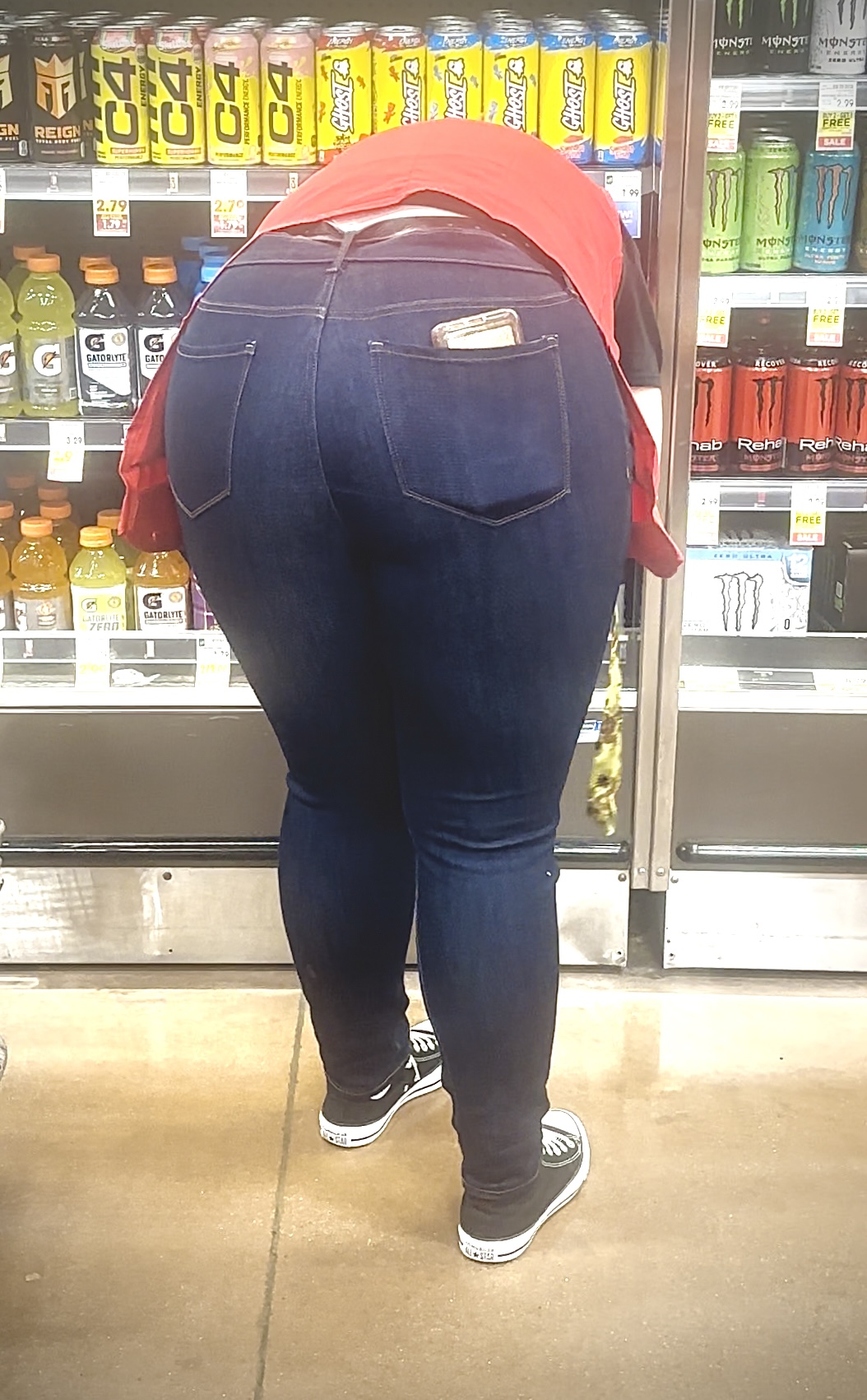 What Is Your Best Shot Of Girls In Jeans Bending Over Page 3 Tight what-is-your-best-shot-of-girls-in-jeans-bending-over-page-3-tight