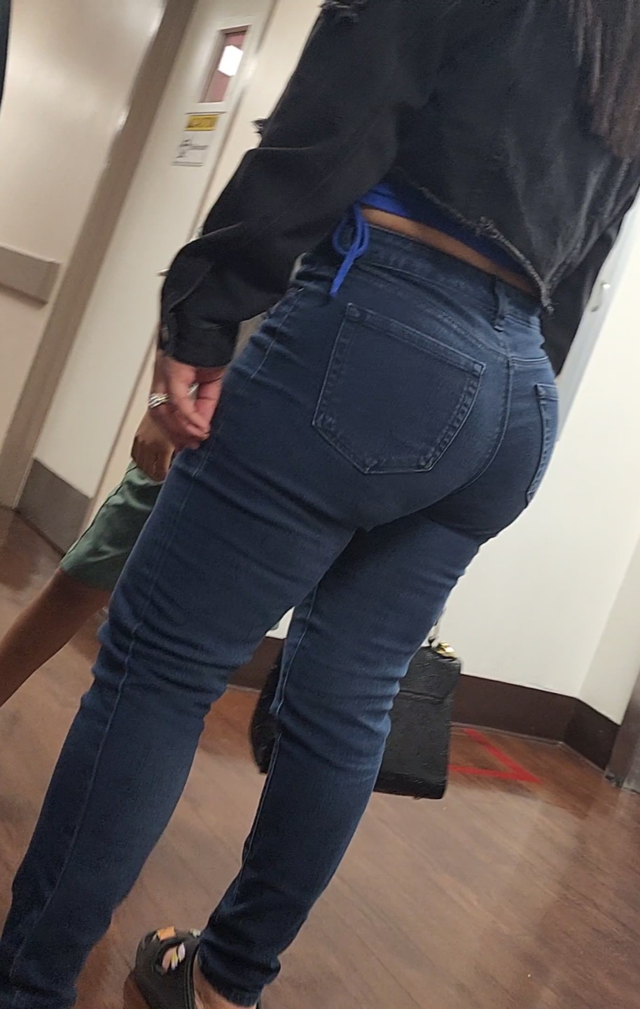 Latina Milfs Jeans Tight Jeans Forum