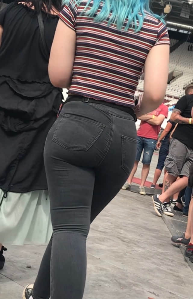 Non Oc Blue Haired Slimthiccc Jeans Pawg Tight Jeans Forum 9069