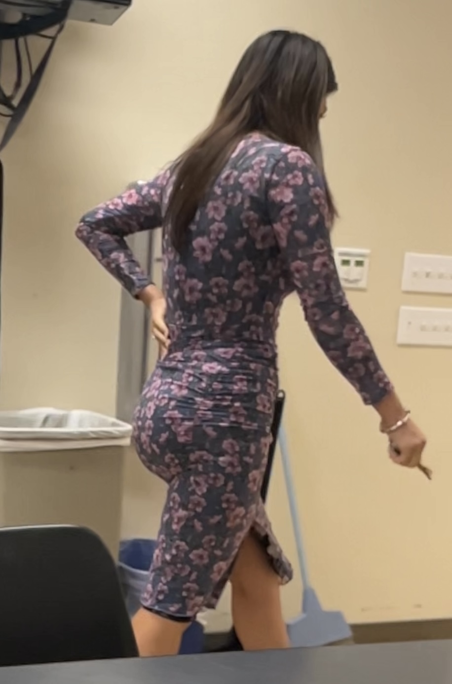 Thick Latina Coworker pt. 3 - Spandex, Leggings & Yoga Pants - Forum