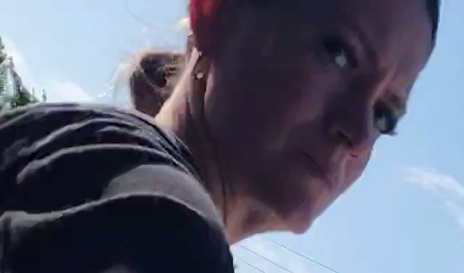 VideoCapture_20230506-214219~2