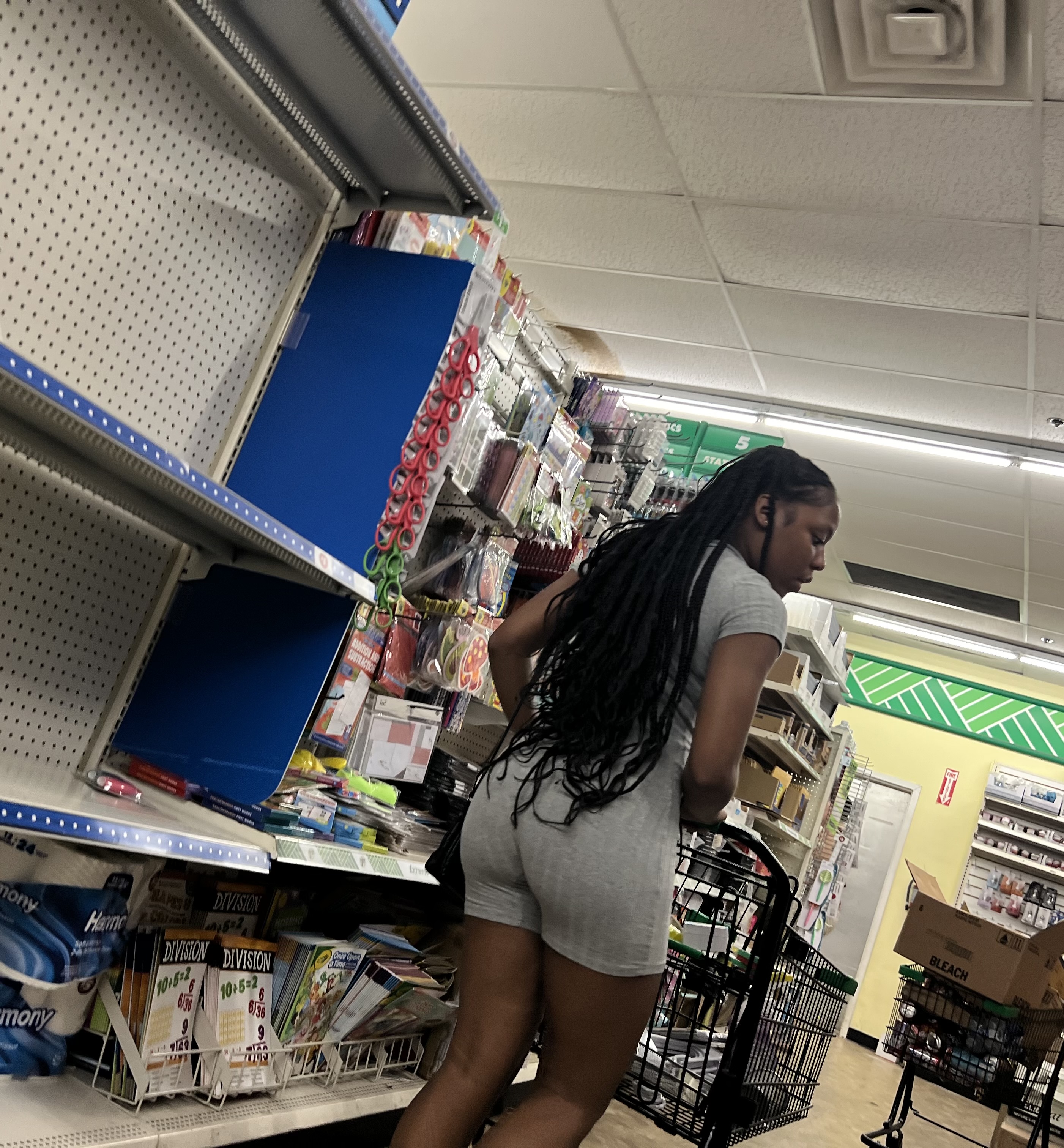 Cute ebony shopping (oc) - Spandex, Leggings & Yoga Pants - Forum