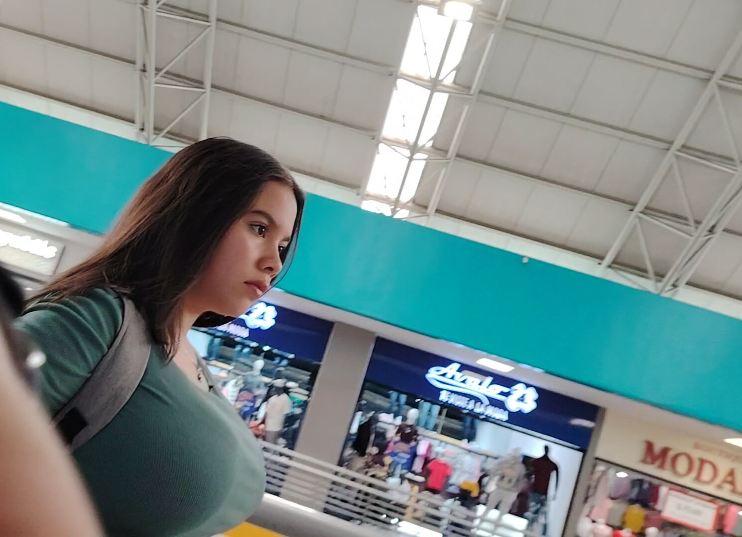 Huge natural tits and the reality of hypermastia: What most people get wrong