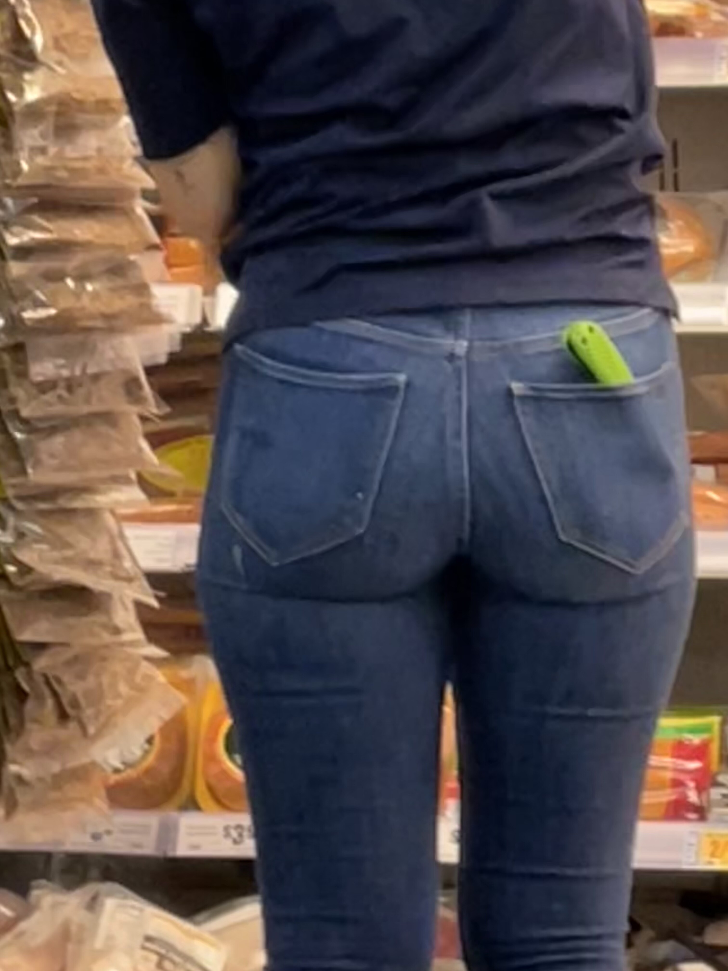 New Haul Of Perfect Butt Coworker! (close Up+squat) - Tight Jeans - Forum