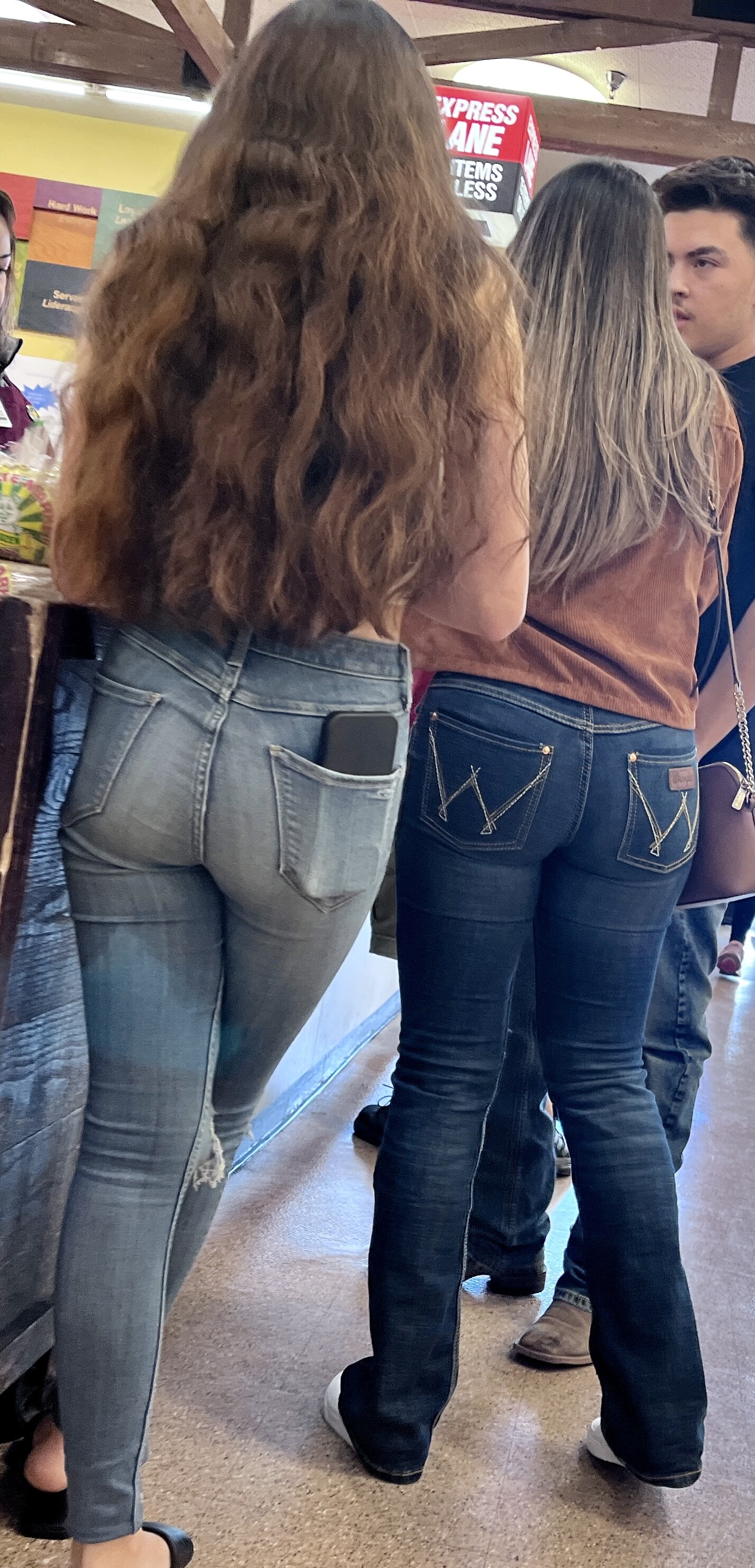 Tight little ass at the grocery store - Tight Jeans - Forum