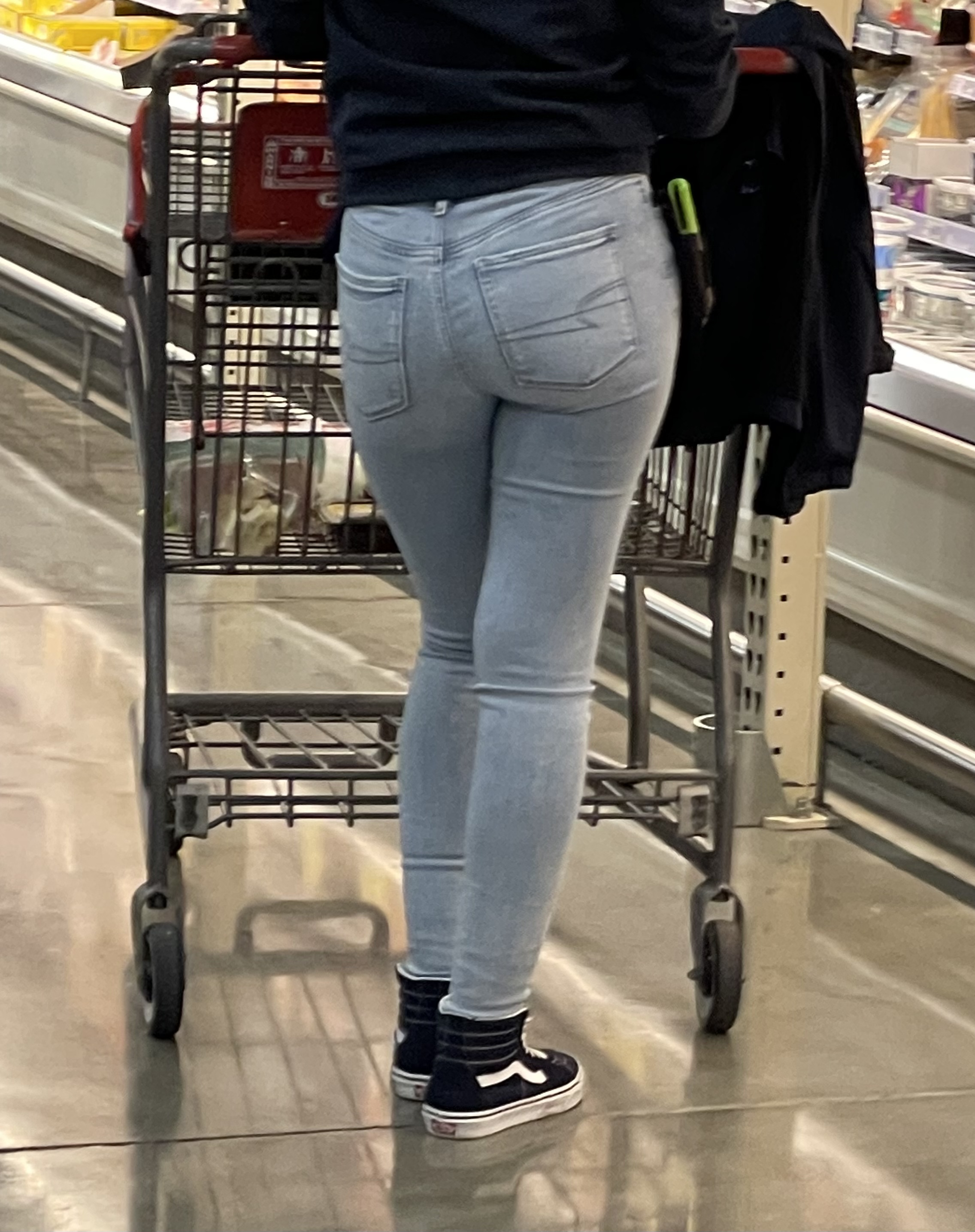 New haul of perfect ass coworker - Tight Jeans - Forum
