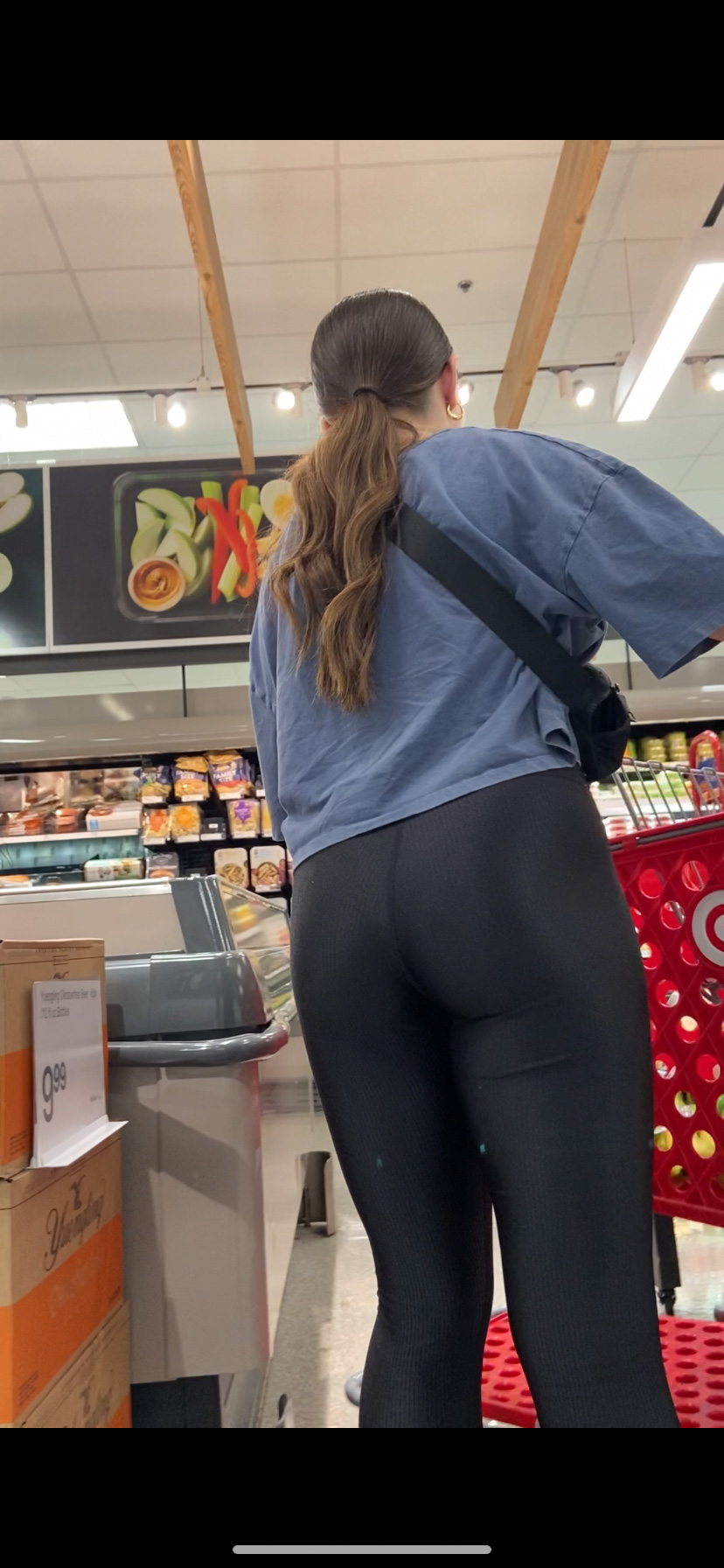 Cute Brunette Bubble in Leggings - Spandex, Leggings & Yoga Pants - Forum