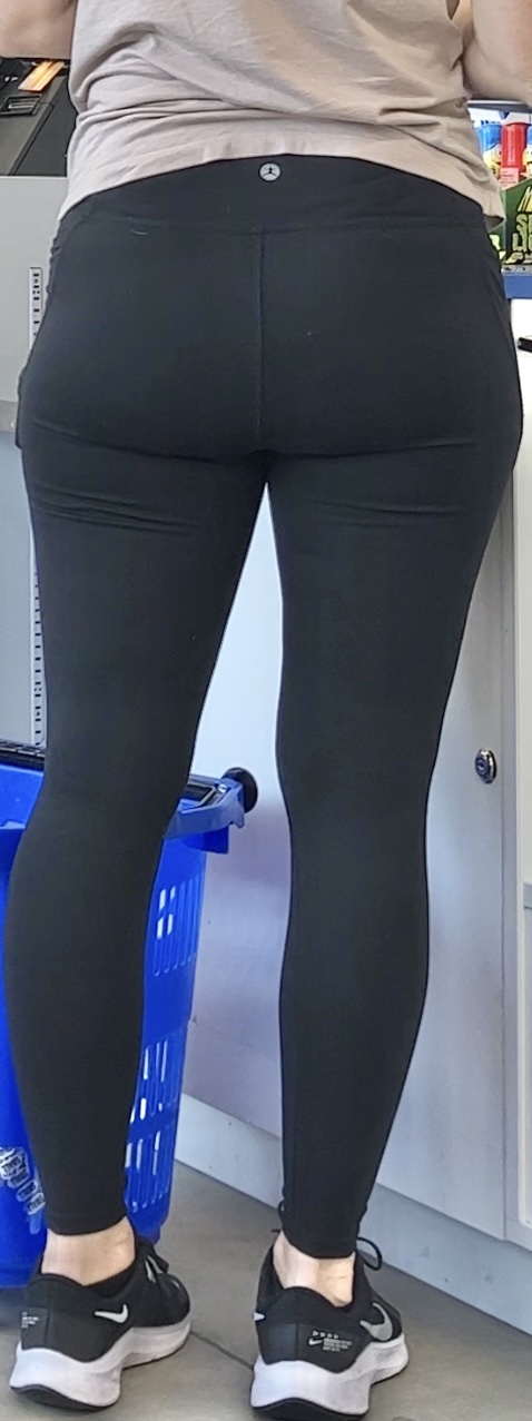 Leggings booty and cameltoe 0303 - Spandex, Leggings & Yoga Pants - Forum