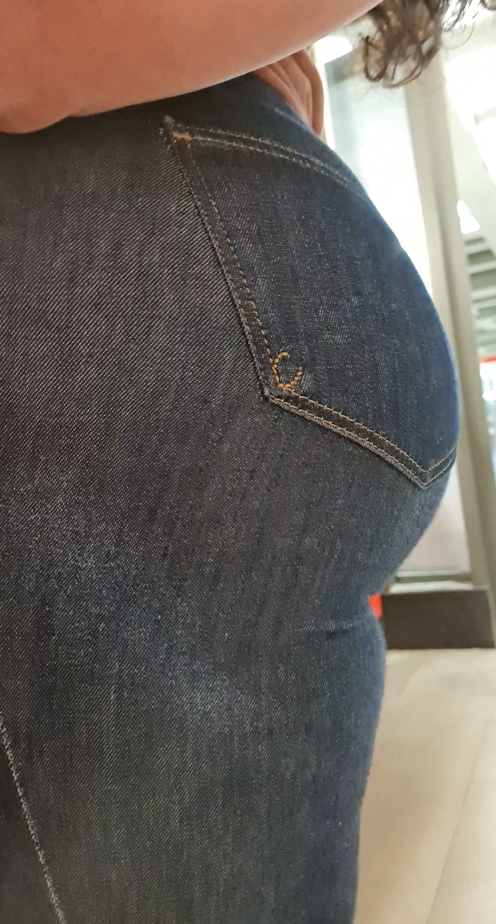 Super Hot Latina In Jeans 🍑😍 Tight Jeans Forum