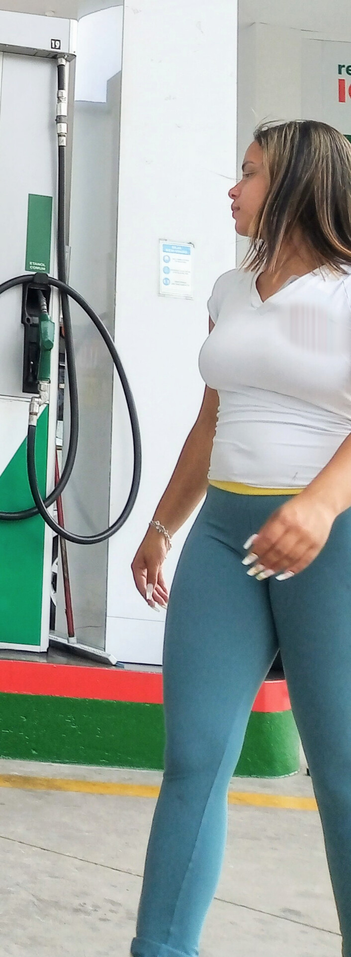 Fueling the car ( gás station girls) - Spandex, Leggings & Yoga Pants ...