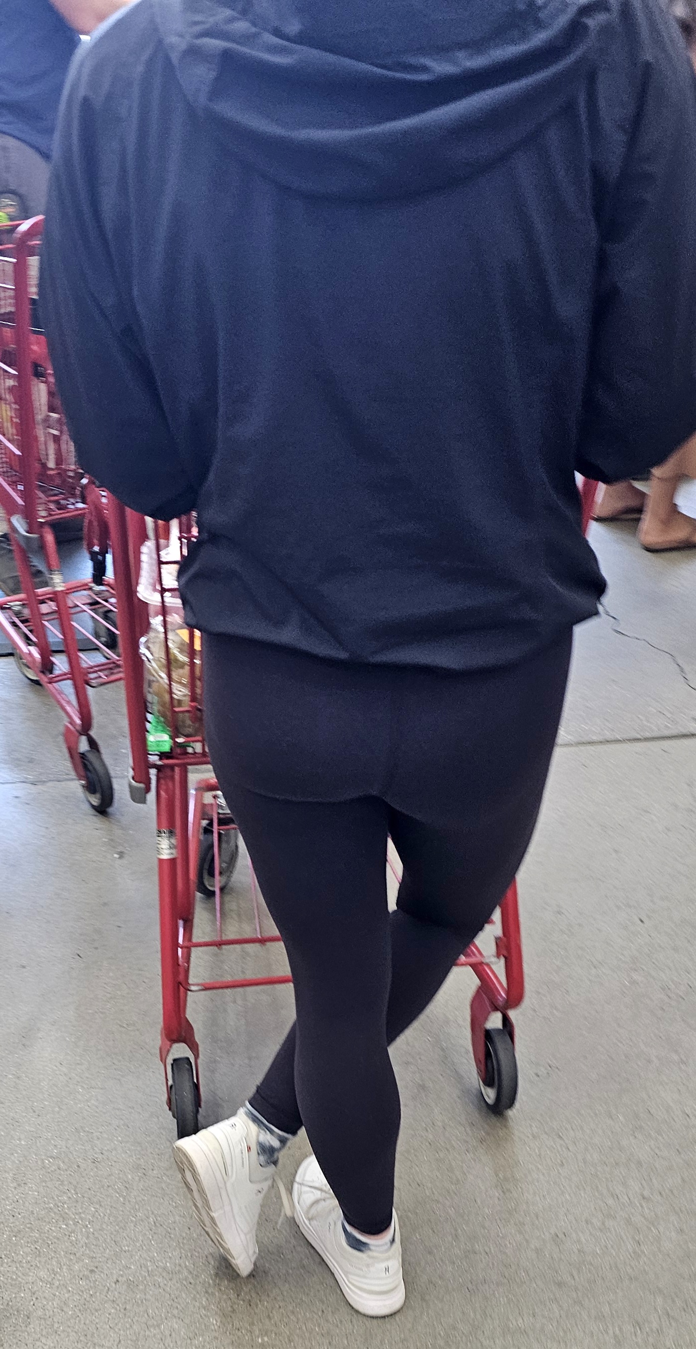 Fit asses in leggings + bonus VTL - Spandex, Leggings & Yoga Pants - Forum