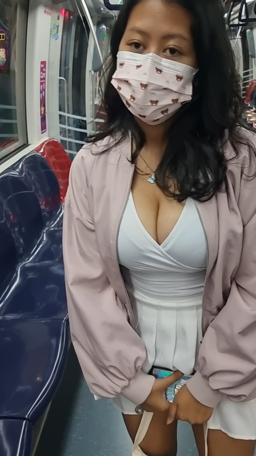 Thicc asian girl with huge tits on the train - boobs - Forum