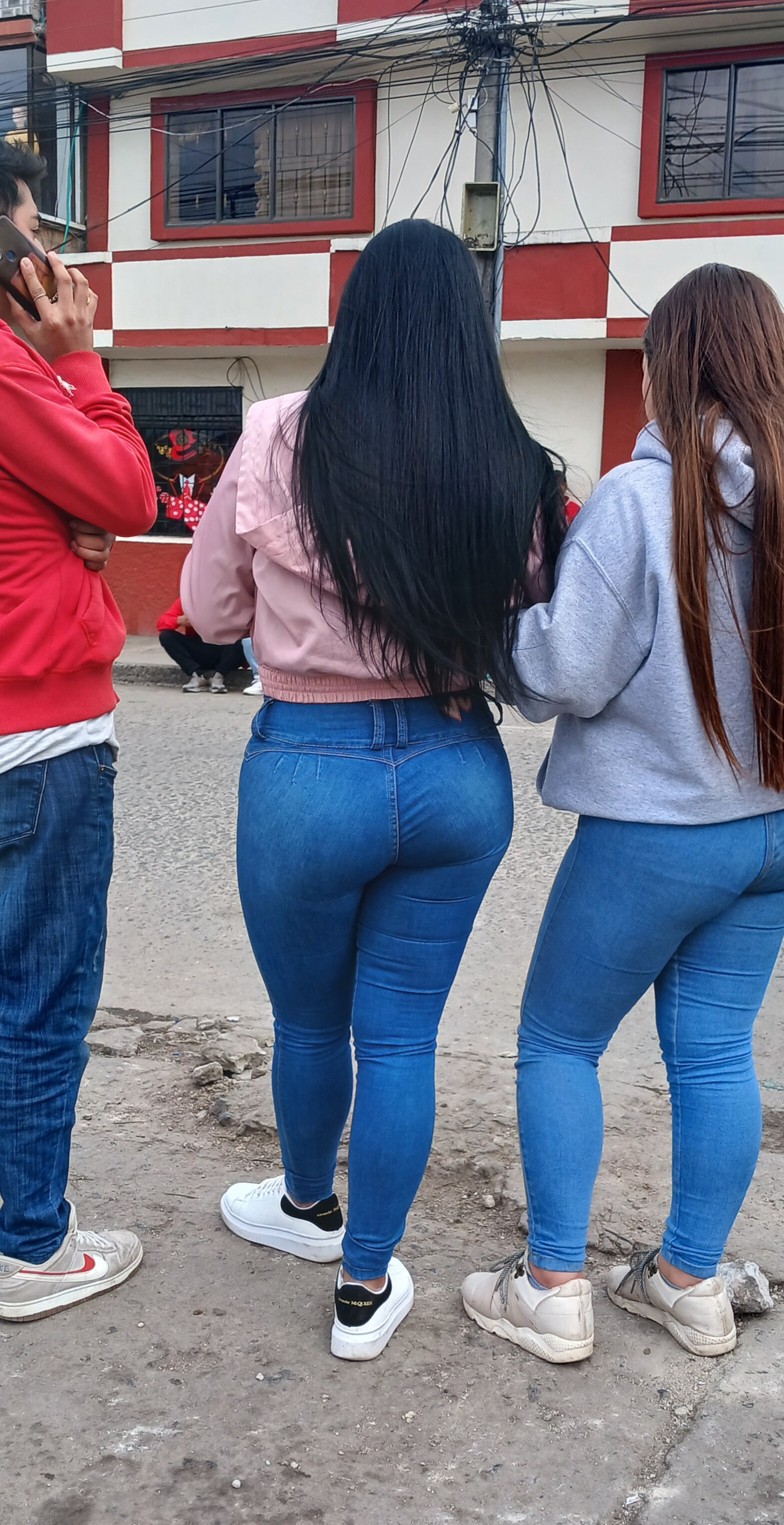 🍑 nalgas en jeans lisos 🇦🇲 🍑 - Tight Jeans - Forum