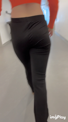 Tight college girl pulls up her pants for me - Spandex, Leggings & Yoga  Pants - Forum