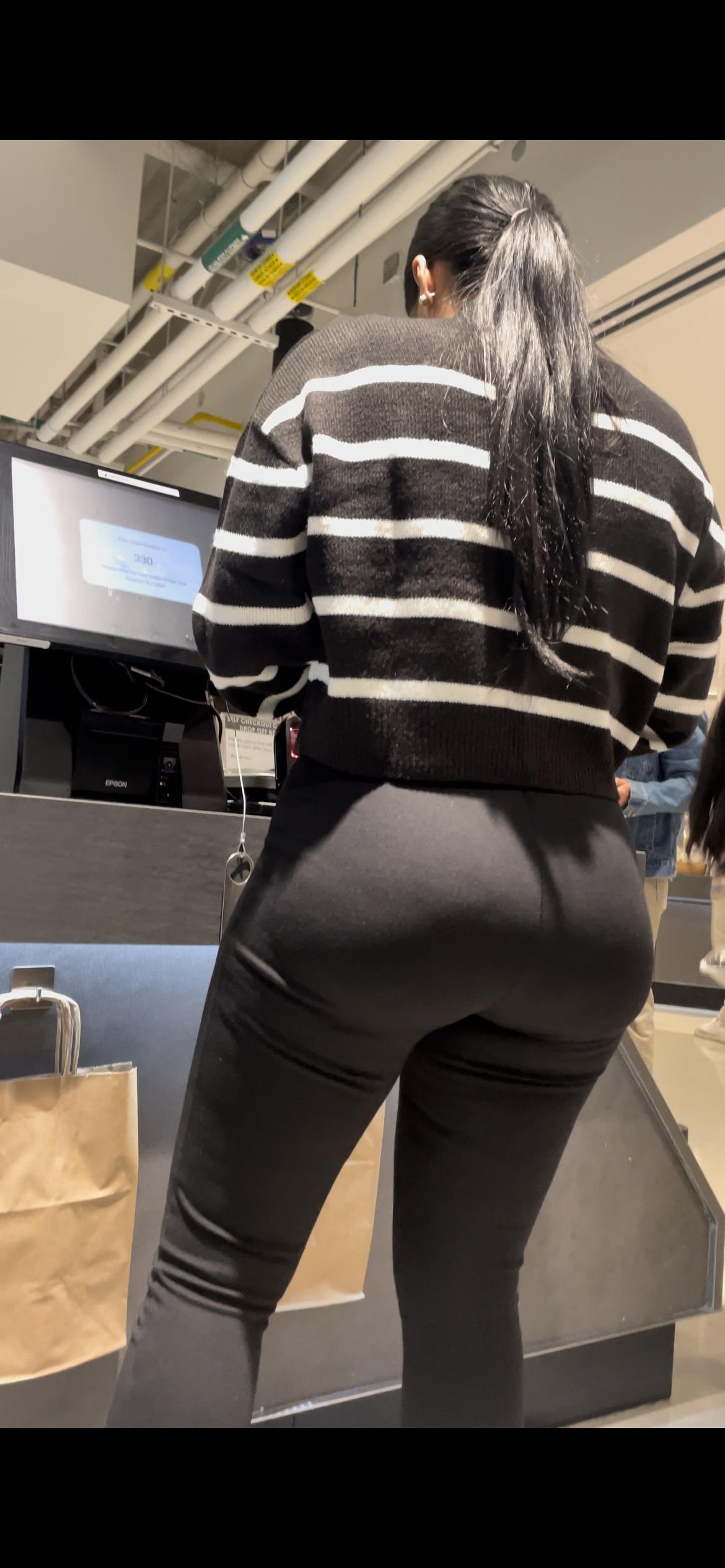 Thick Latina BBL or not? - Spandex, Leggings & Yoga Pants - Forum