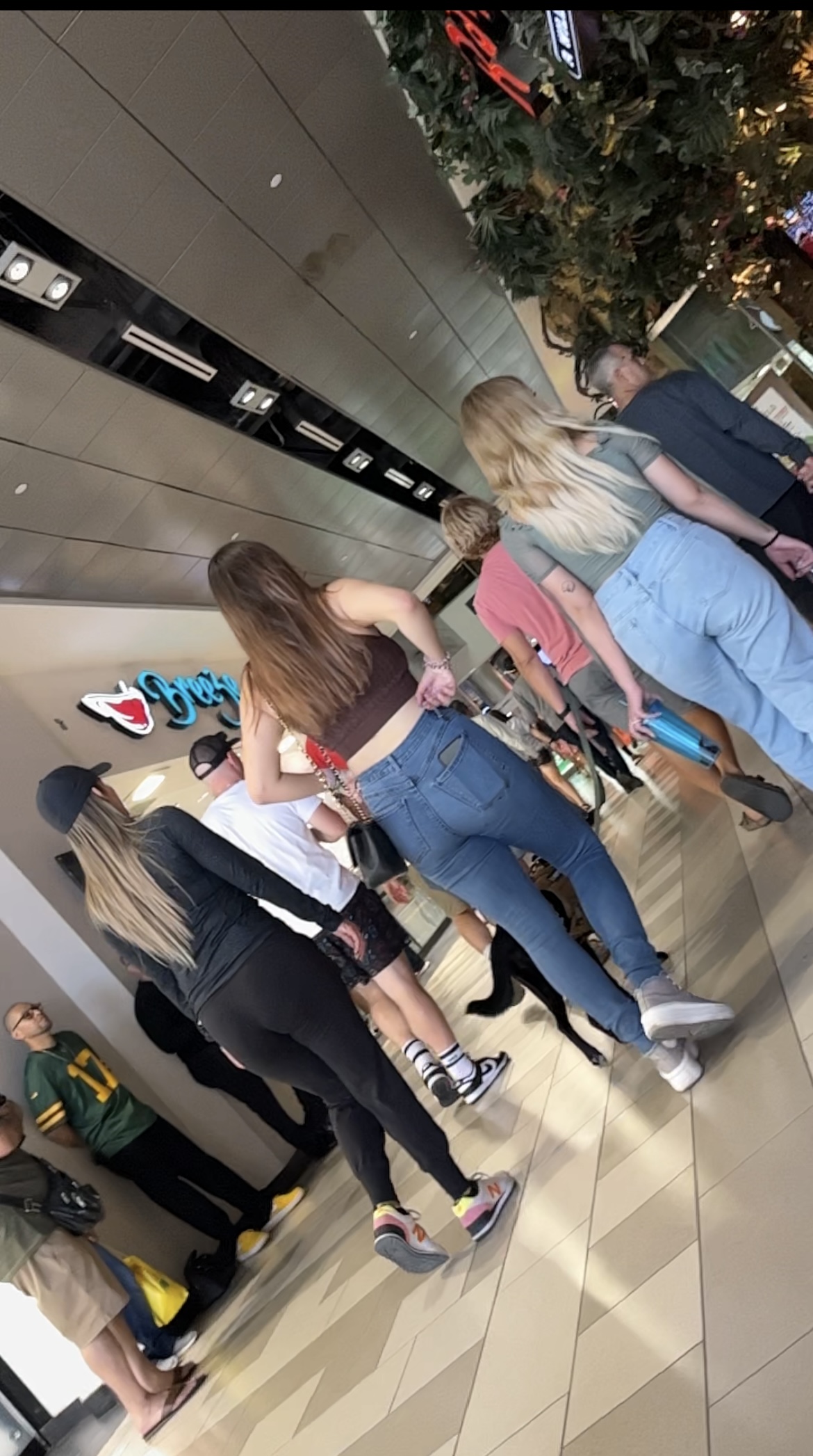 Slim girl pulls up her tight jeans Tight Jeans Forum