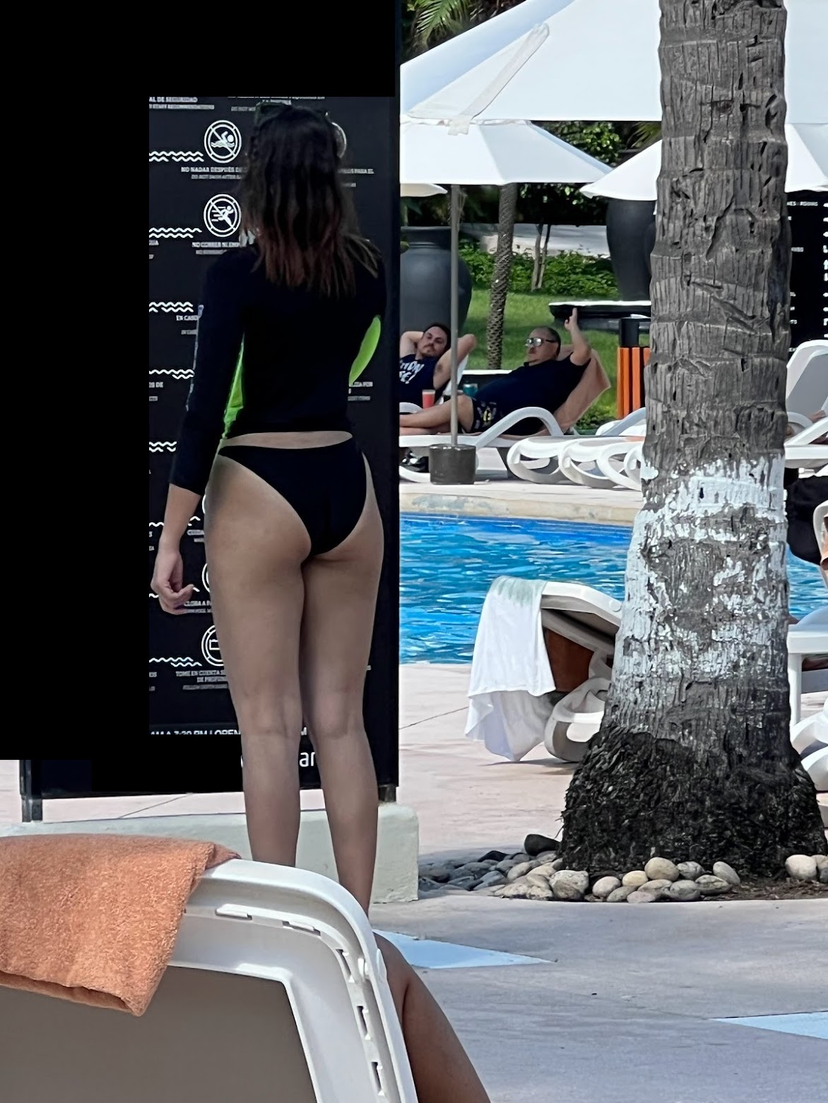 Oblivious Latina Girl By The Pool (Bend Over) - Beach & Bikini - Forum