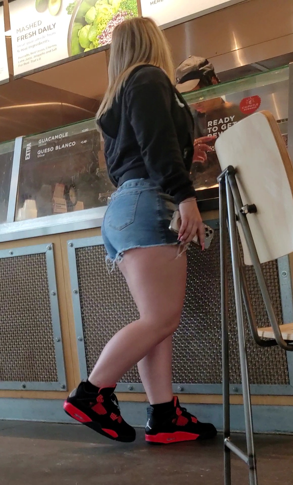 Thick thighs blonde pawg wearing tight jean shorts - Short Shorts &  Volleyball - Forum