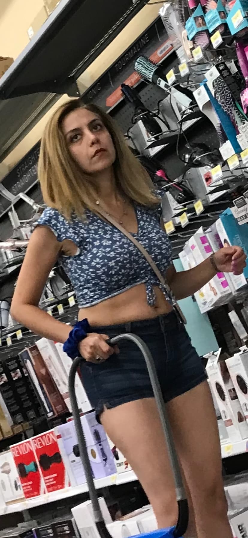 Angry Milf In Crop Top And Short Shorts Short Shorts And Volleyball Forum