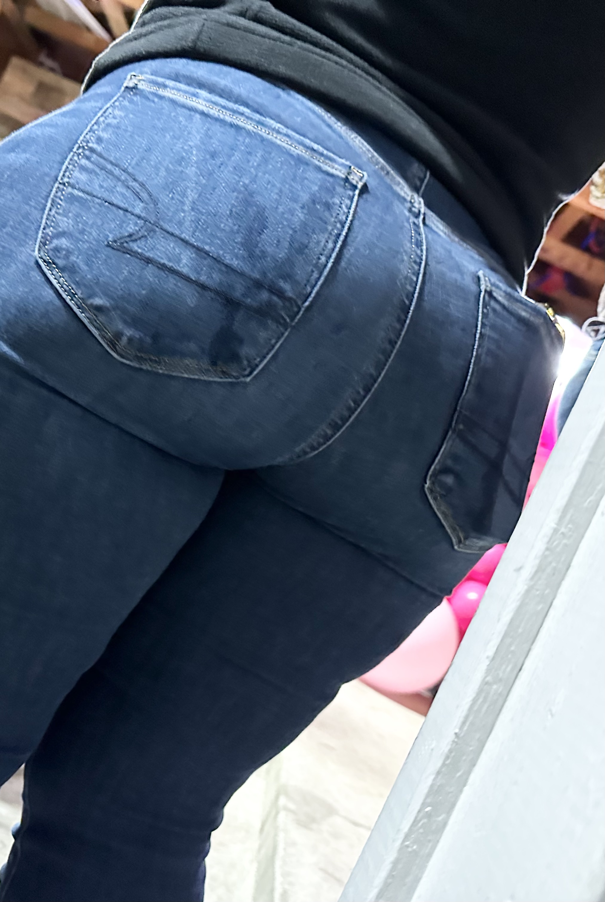 Thick Mami in Jeans - Tight Jeans - Forum