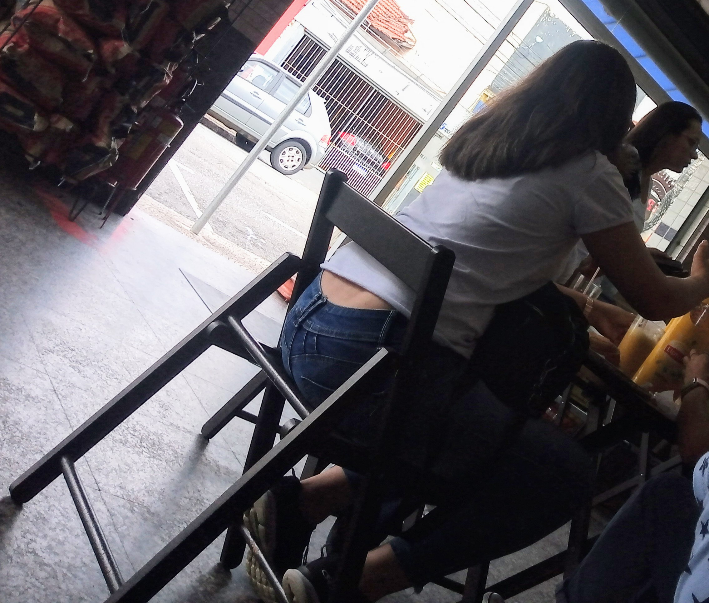 Some girls in bakery - Tight Jeans - Forum