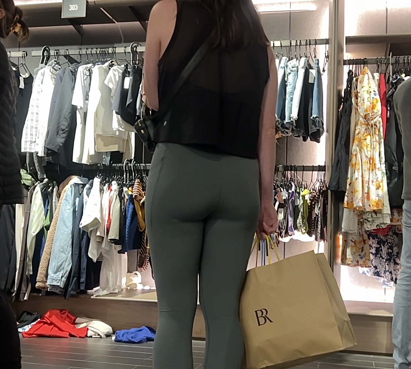 Olive green leggings at the mall Spandex, Leggings & Yoga Pants Forum