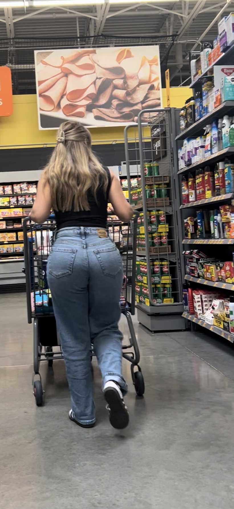 Sexy Girl in Tight Jeans (OC) - Tight Jeans - Forum
