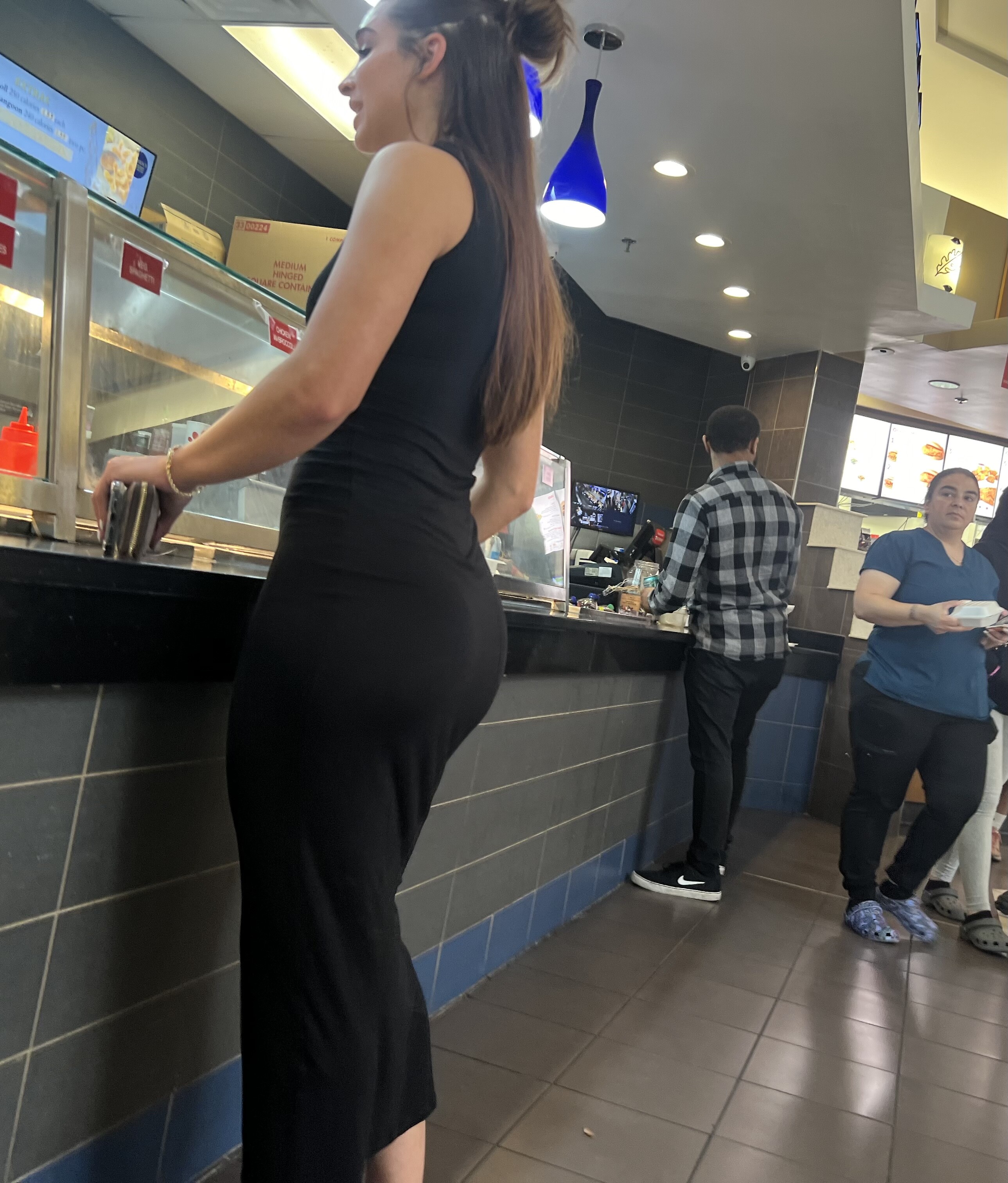 Fat Booty Brunette In Tight Black Dress Oc Ass Forum