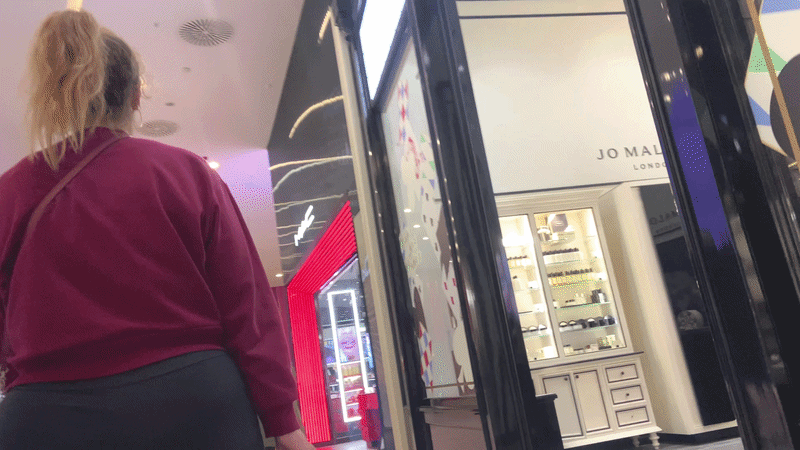 Saddle milf gif (2)