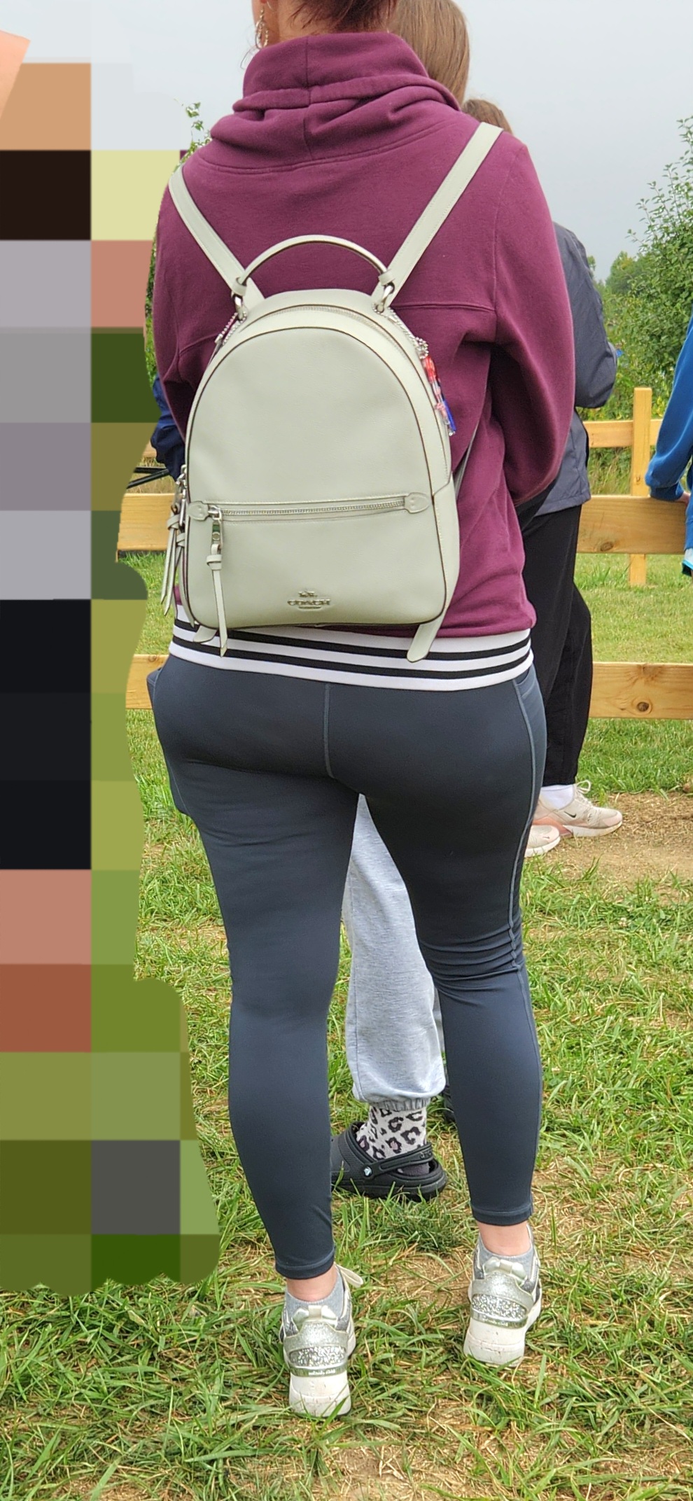 Repost Big booty milf - Spandex, Leggings & Yoga Pants - Forum