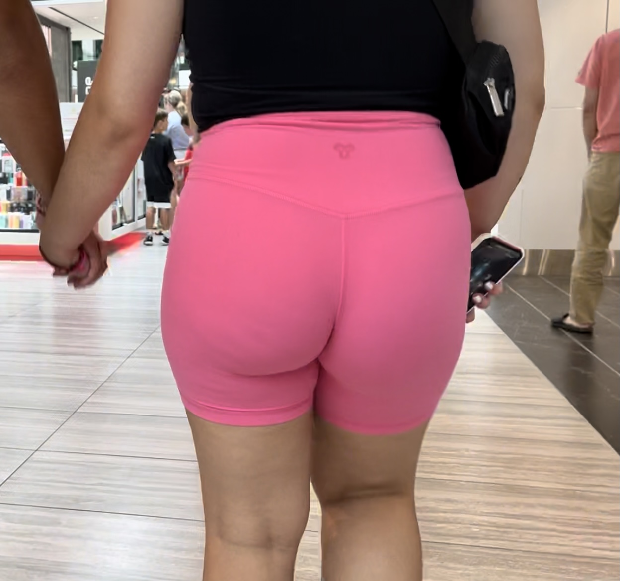 Thick ass walking in pink biker shorts at the mall - Short Shorts &  Volleyball - Forum